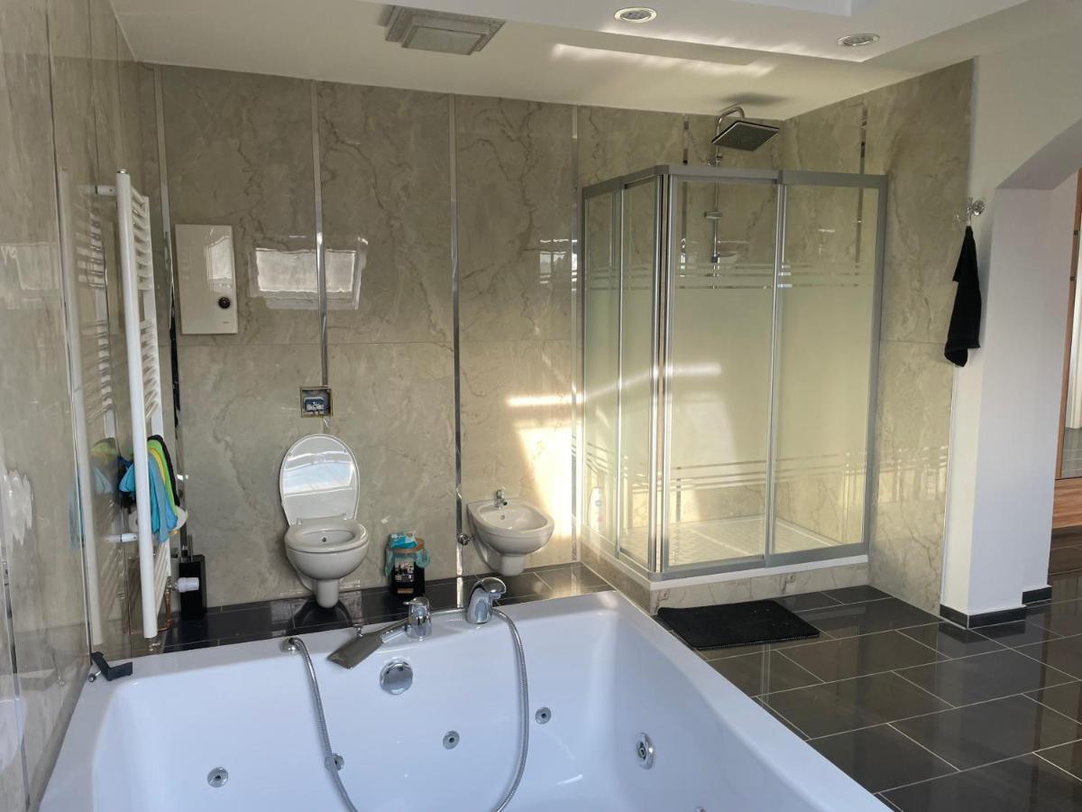 Penthouse Wohnung Ultra Exlusive 뒤스부르크 외부 사진
